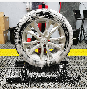 CleanSkin Wheel Stand Tire Roller - For Wheel Coating, Cleaning and Polishing (*)